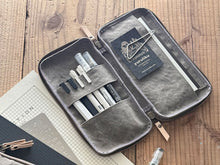 Load image into Gallery viewer, FLAT tool case / Pen -Stone Gray-