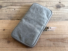 Load image into Gallery viewer, FLAT tool case / Pen -Stone Gray-