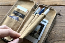 Load image into Gallery viewer, FLAT tool case / 3 Pens