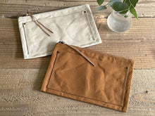 Load image into Gallery viewer, HIRA pouch / Large