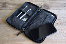 Load image into Gallery viewer, FLAT tool case / Pen -Iron Black-