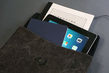 Load image into Gallery viewer, Fu-To case / A4 -Iron Black-