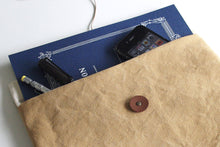 Load image into Gallery viewer, Fu-To case / B5